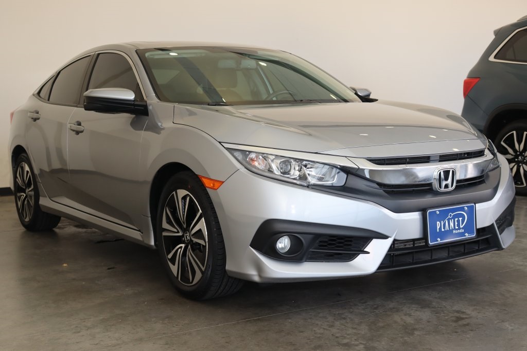 Pre-owned 2017 Honda Civic Ex-l Fwd 4d Sedan